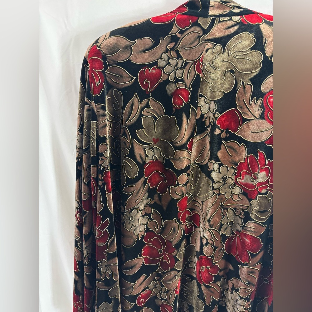 VTG Women's L Velvet Black and Gold Metallic with Vibrant Red Floral - Picture 12 of 13